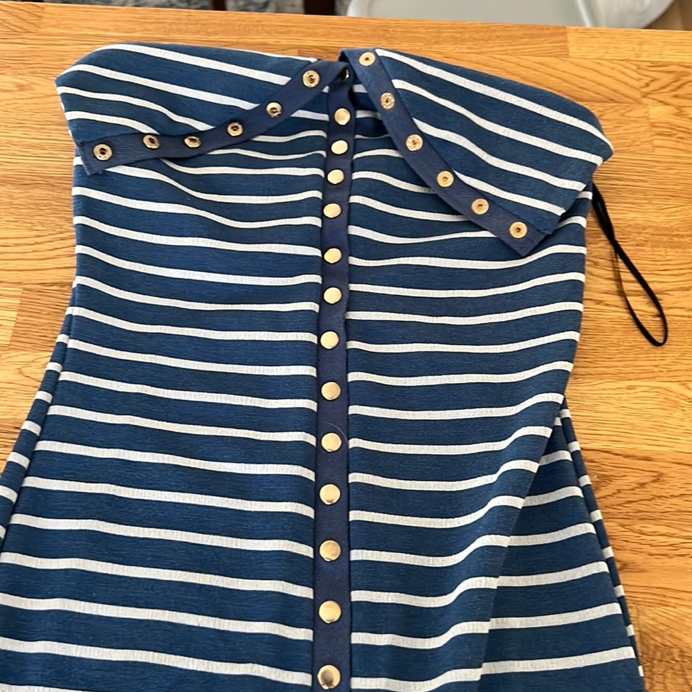 Strapless fitted dress
